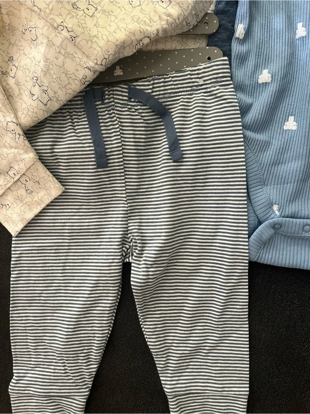 GAP Blue Ribbed & Cream Printed Baby Onesie and Pants Sets 6-9months Bundle